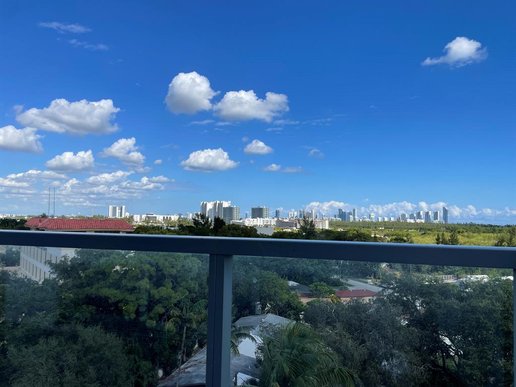 THE HIGHLANDS CONDO - Residential Lease