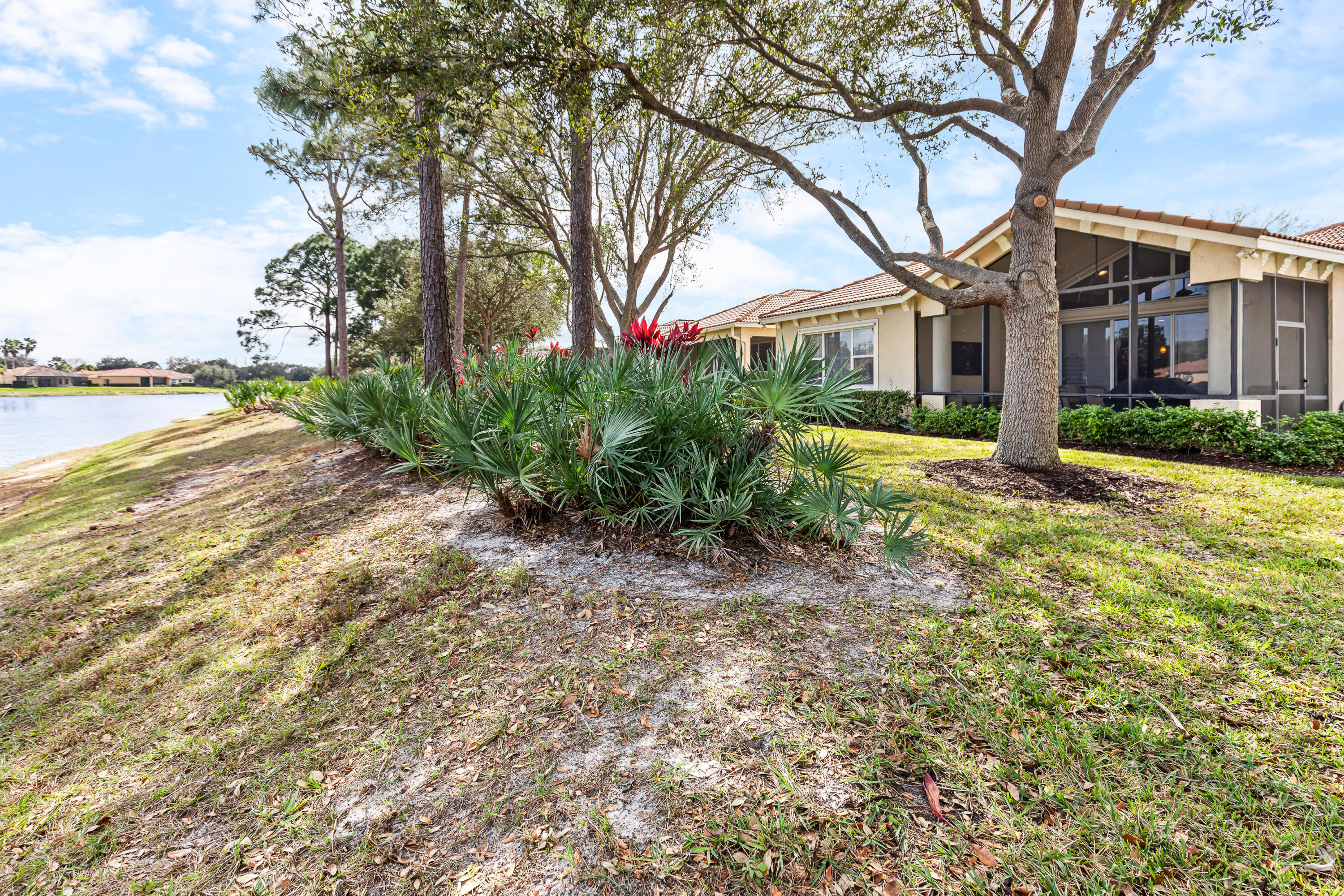 LAKES AT PGA VILLAGE - Residential