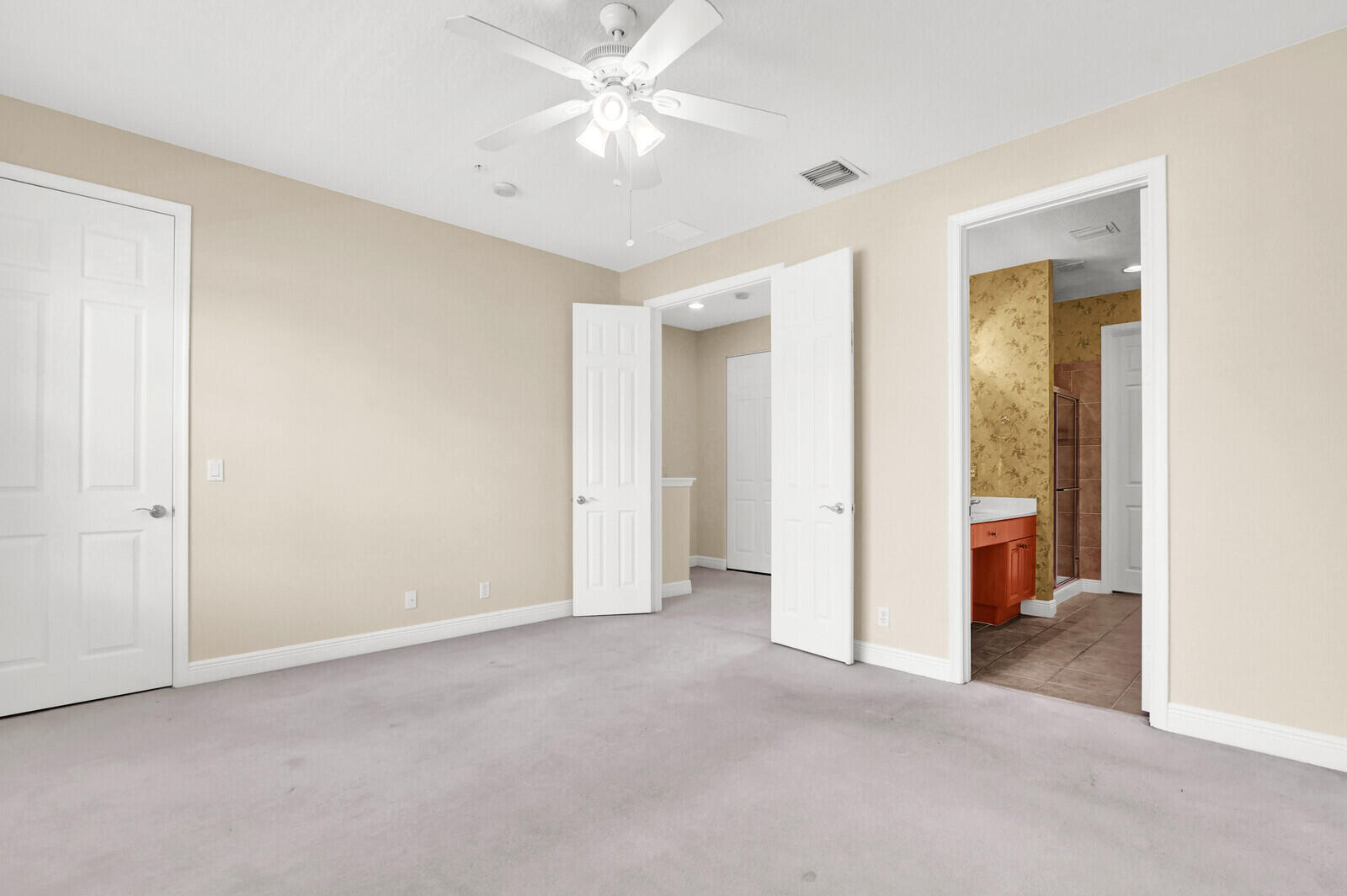 OSCEOLA WOODS - Residential