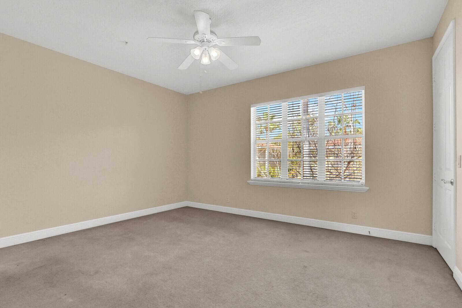 OSCEOLA WOODS - Residential