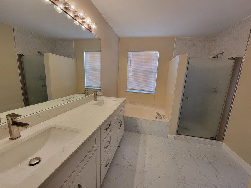 MEADOW LAKES - Residential Lease