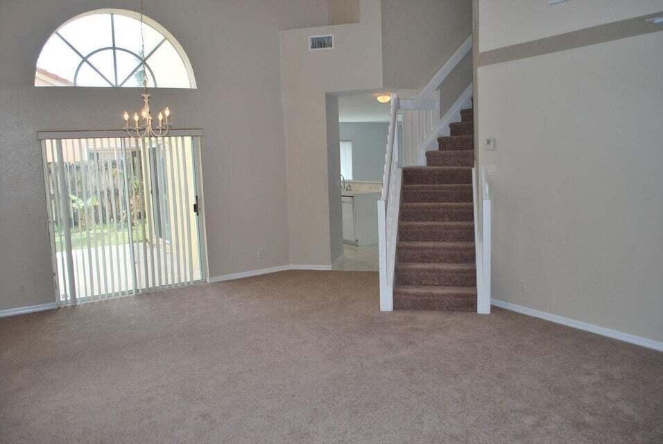 MEADOW LAKES - Residential Lease