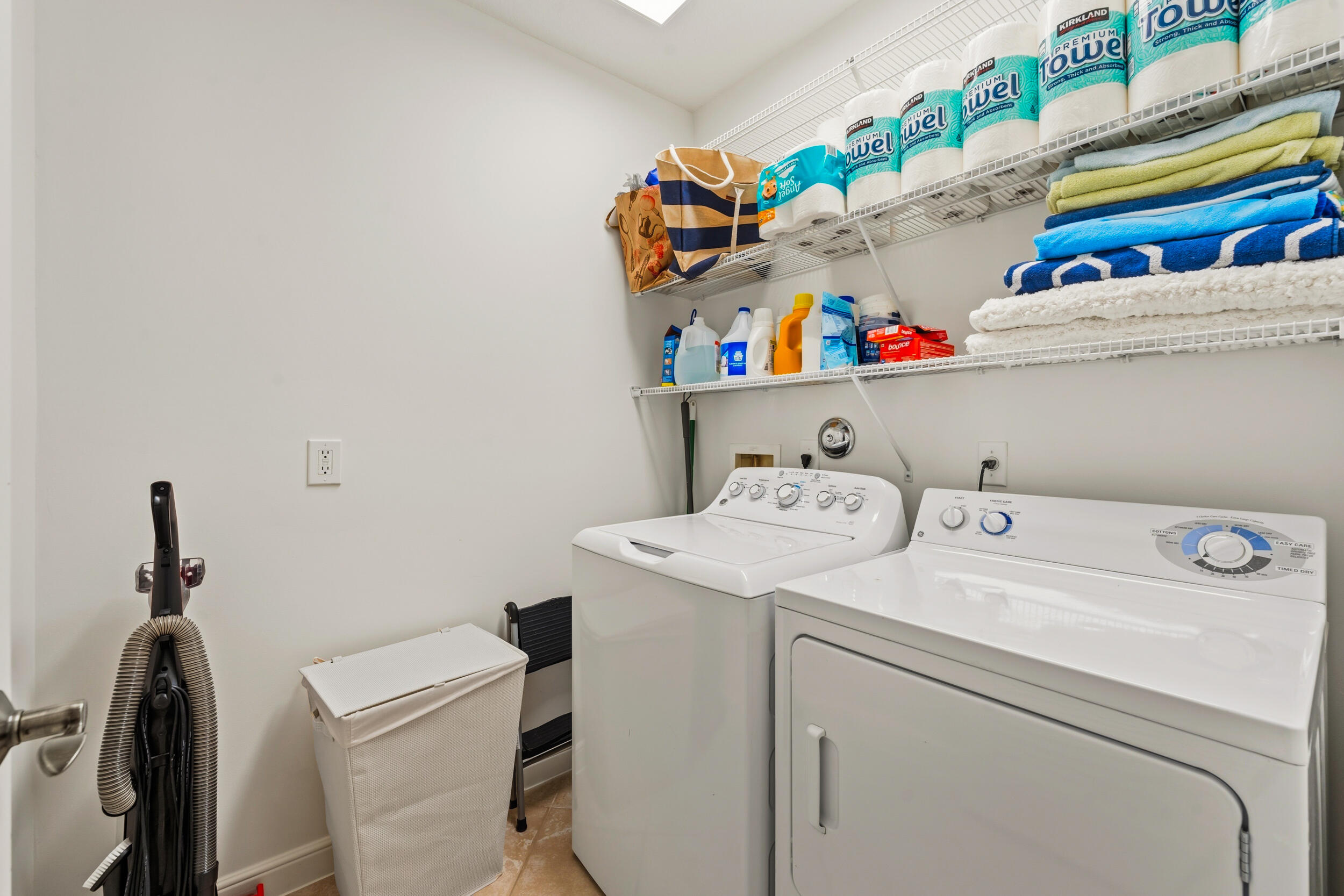 MANSIONS AT EVERGRENE WEST CONDO - Residential