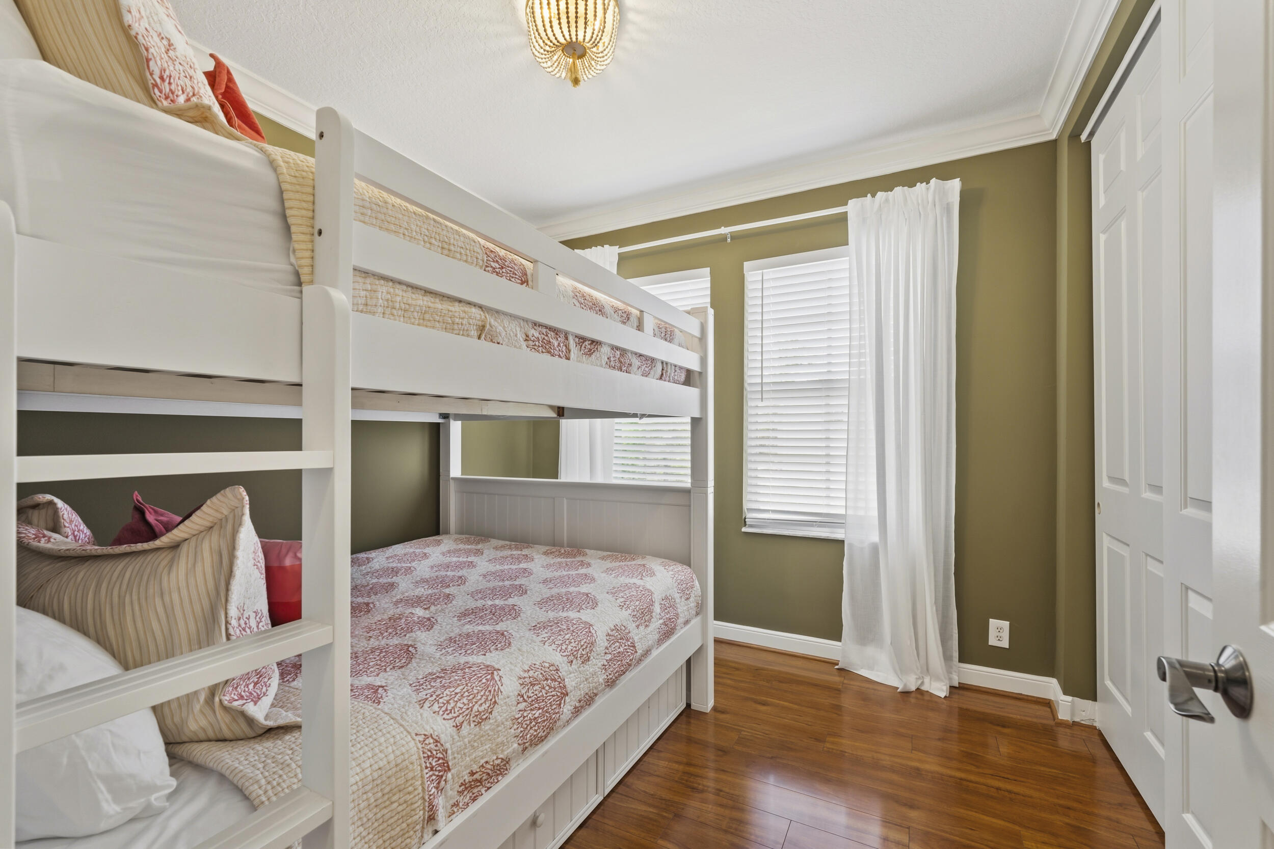 MANSIONS AT EVERGRENE WEST CONDO - Residential