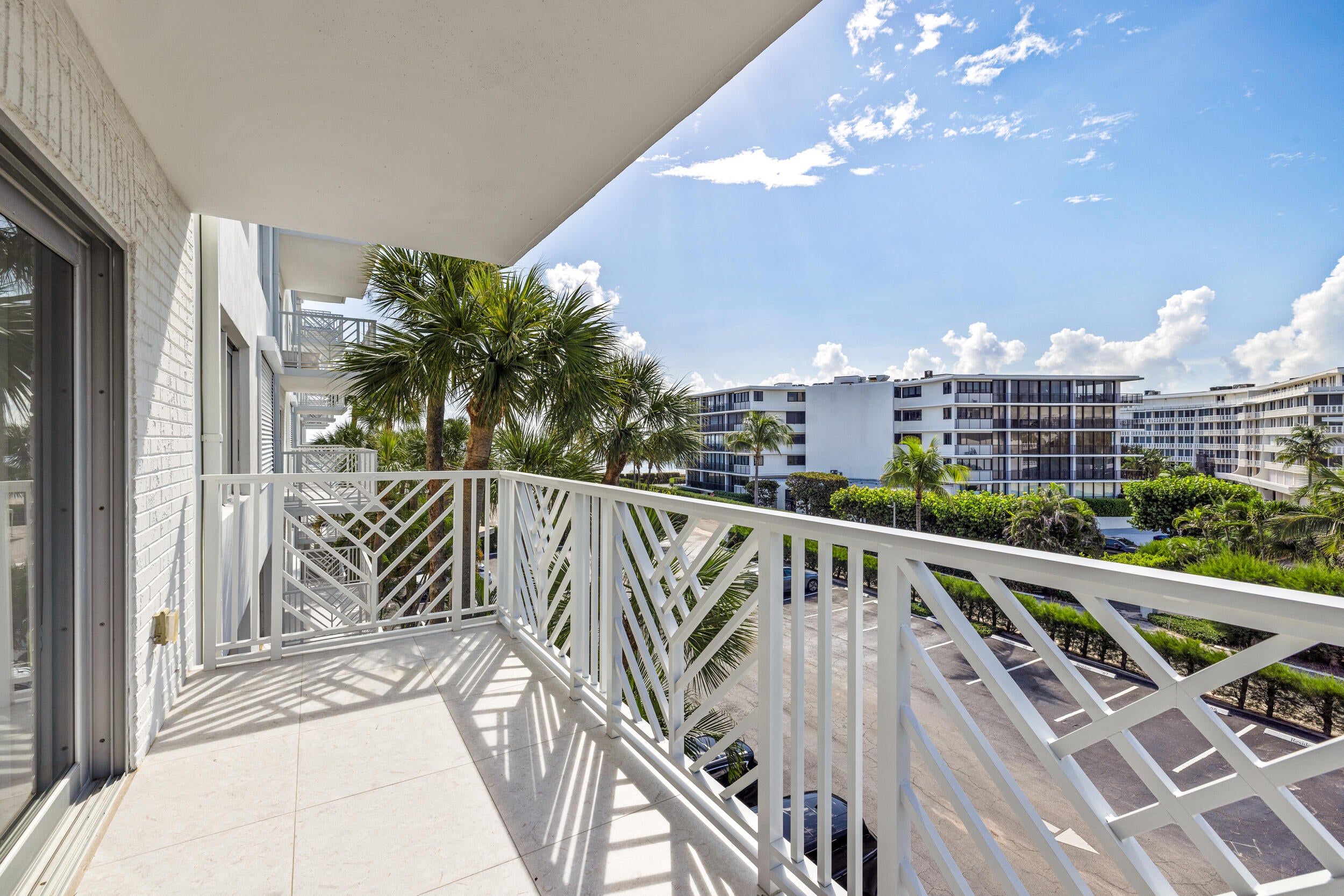 170 N OCEAN Boulevard 411