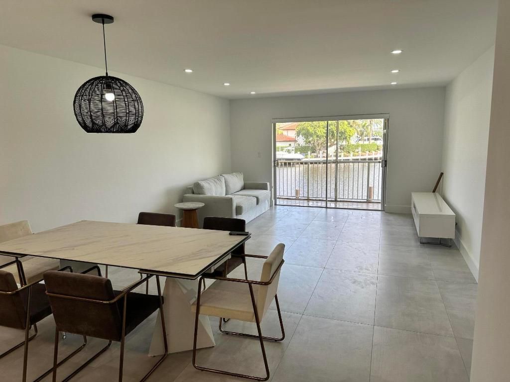 Photo of 330 N Federal Highway #211, Deerfield Beach, FL 33441 (MLS # R10958432)