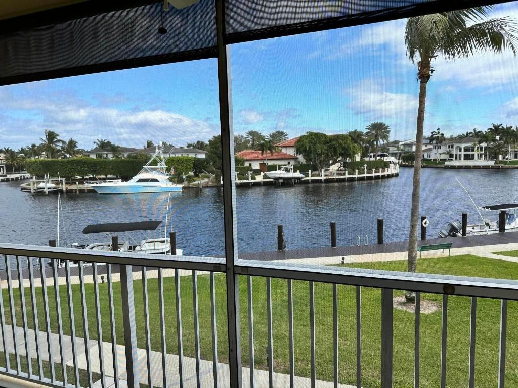 Photo of 330 N Federal Highway #211, Deerfield Beach, FL 33441 (MLS # R10958432)