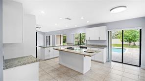 CYPRESS LAKES - Residential