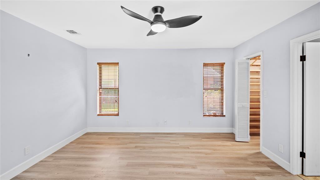 CYPRESS LAKES - Residential