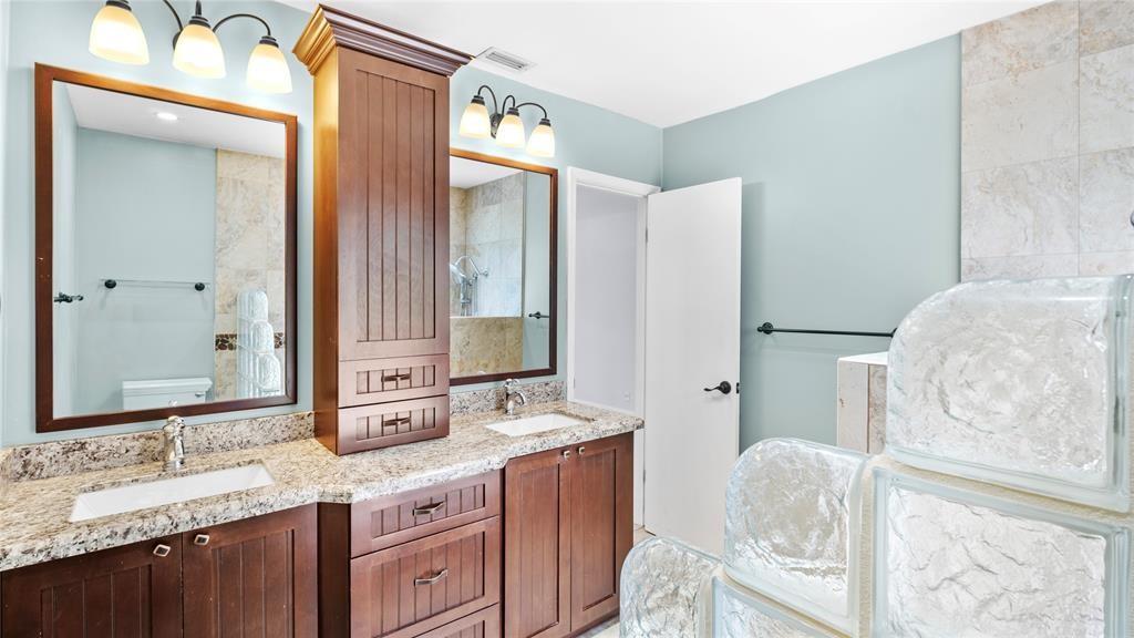 CYPRESS LAKES - Residential