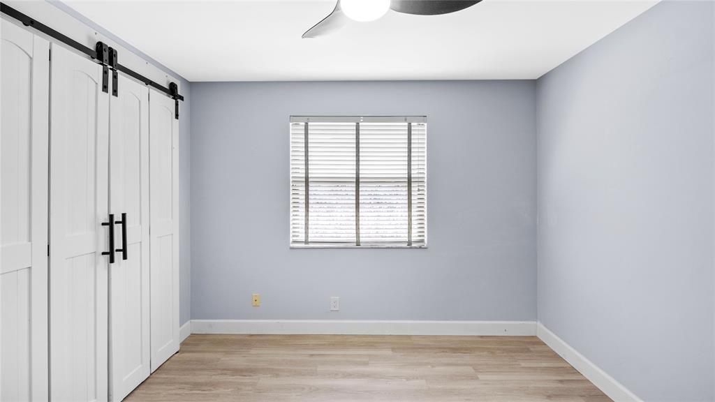 CYPRESS LAKES - Residential