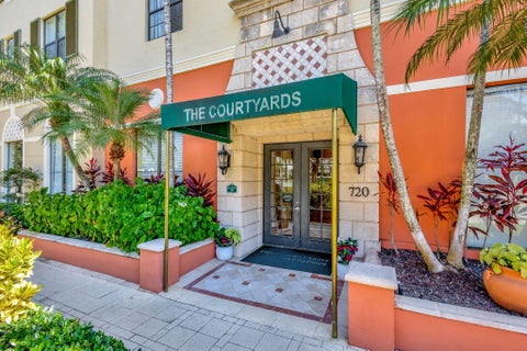 Tiny photo for 720 S SAPODILLA Avenue #101, West Palm Beach, FL 33401 (MLS # B26090805)
