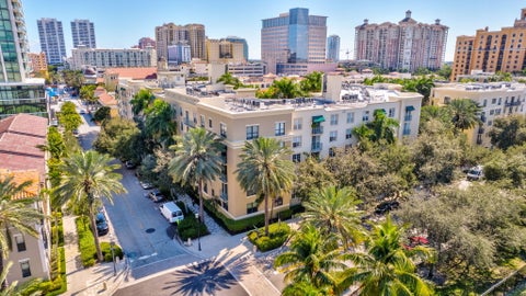 Tiny photo for 720 S SAPODILLA Avenue #101, West Palm Beach, FL 33401 (MLS # B26090805)