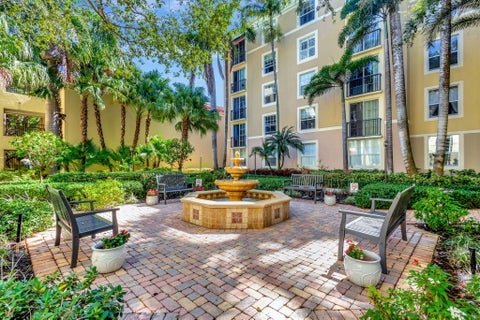 Tiny photo for 720 S SAPODILLA Avenue #101, West Palm Beach, FL 33401 (MLS # B26090805)
