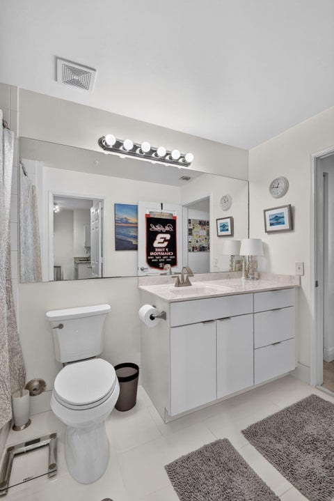 Tiny photo for 720 S SAPODILLA Avenue #101, West Palm Beach, FL 33401 (MLS # B26090805)