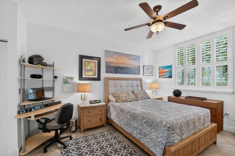 Tiny photo for 720 S SAPODILLA Avenue #101, West Palm Beach, FL 33401 (MLS # B26090805)