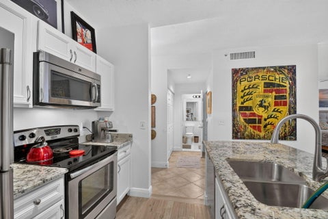 Tiny photo for 720 S SAPODILLA Avenue #101, West Palm Beach, FL 33401 (MLS # B26090805)