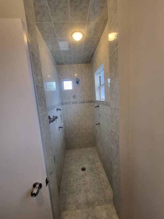 LAKE WORTH PLACE - Residential