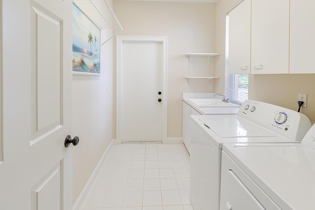 Monarch Country Club - Residential