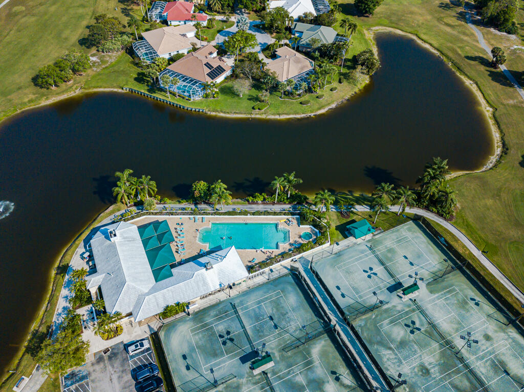 Monarch Country Club - Residential