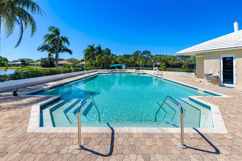 Monarch Country Club - Residential