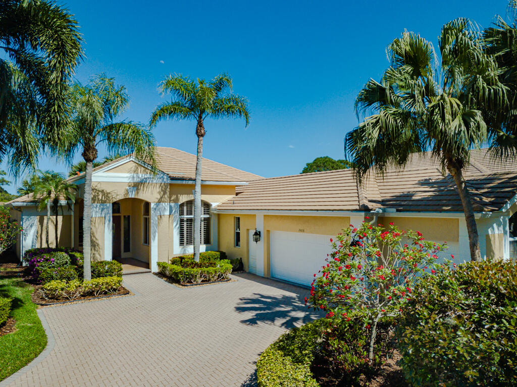 Monarch Country Club - Residential