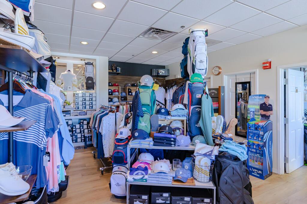 Monarch Country Club - Residential