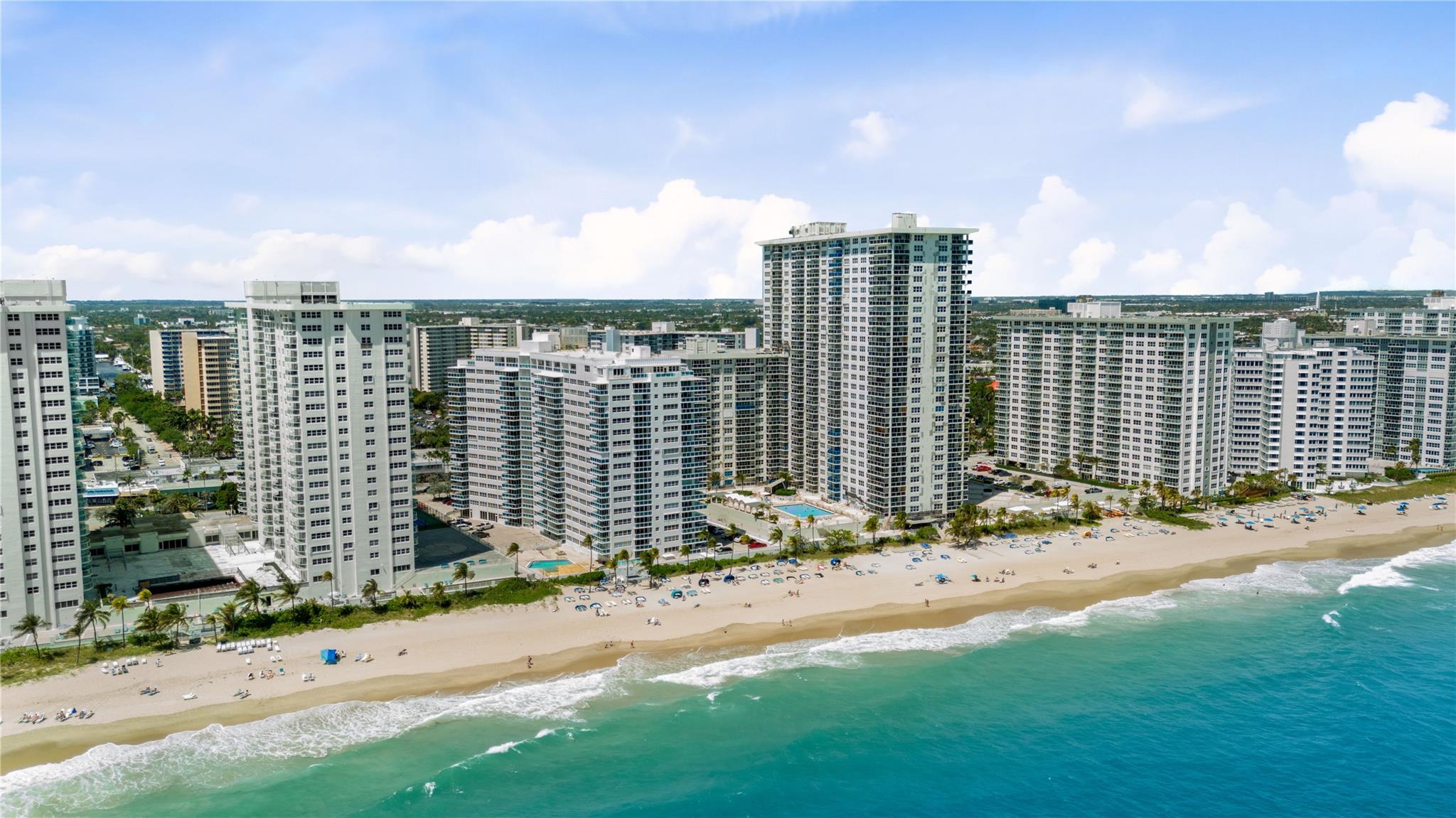 The Commodore - Residential