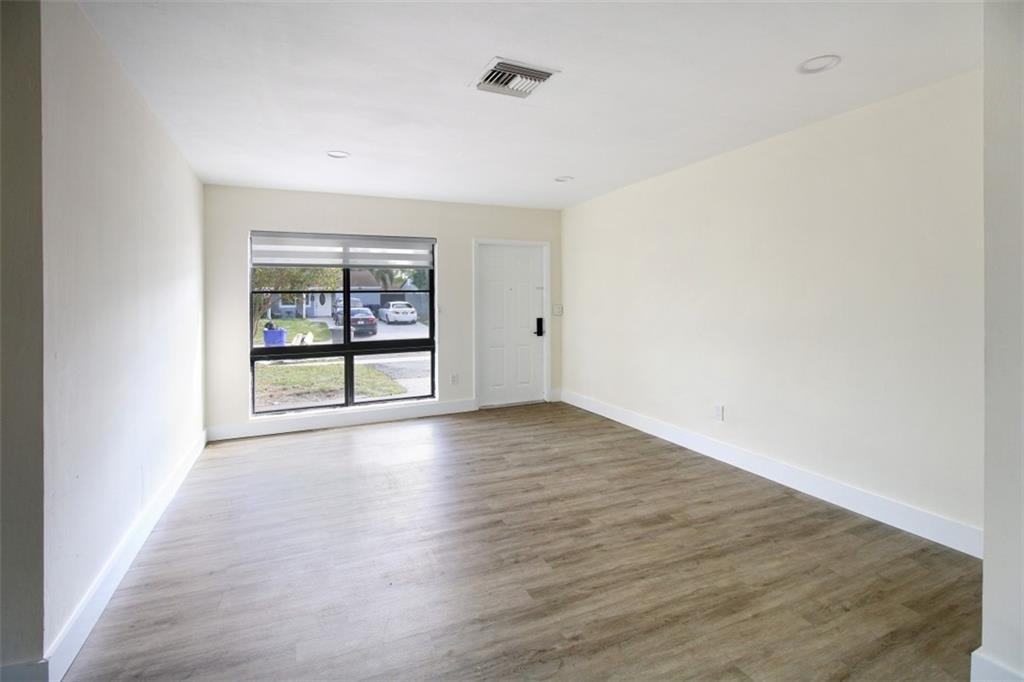 Heritage Homes 47-42 B - Residential