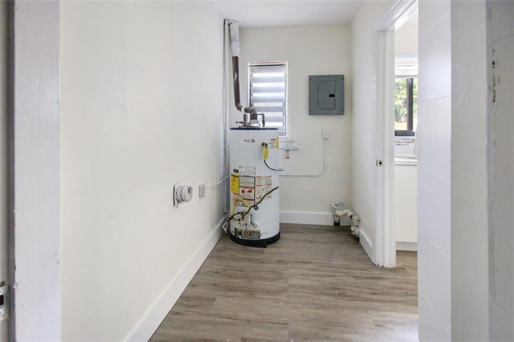 Heritage Homes 47-42 B - Residential