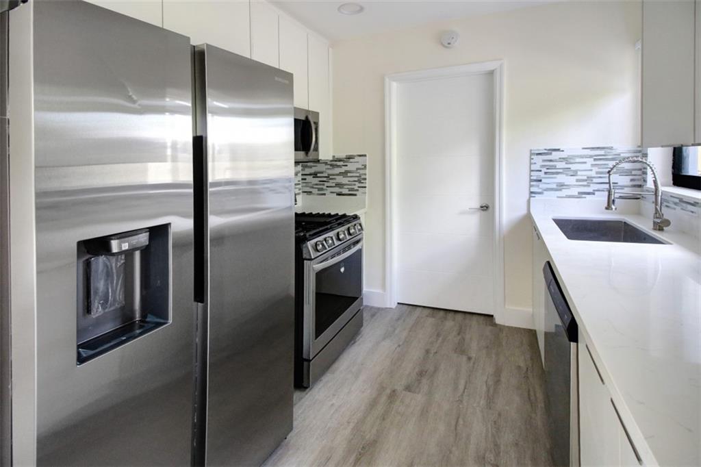 Heritage Homes 47-42 B - Residential