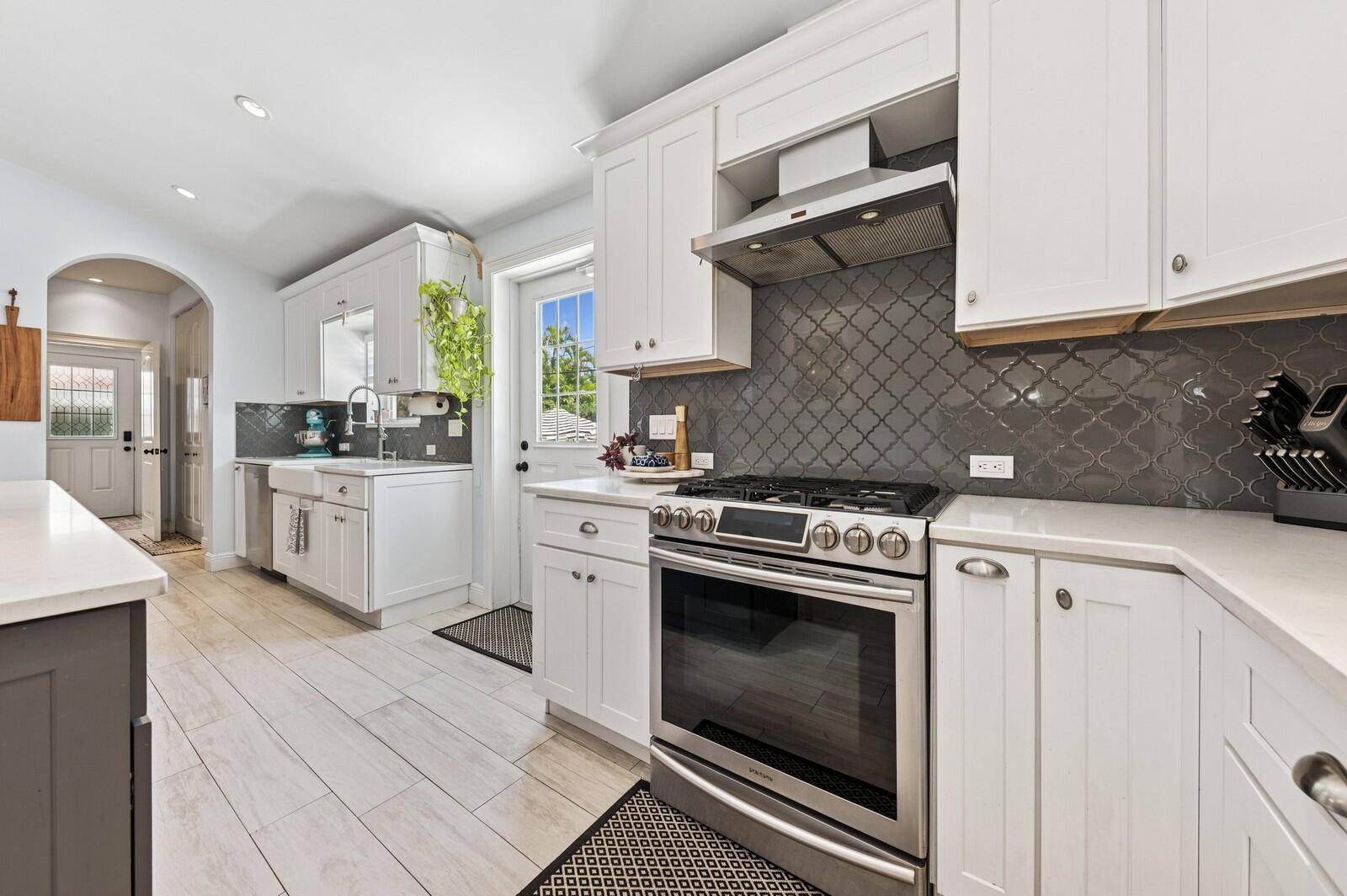 EL CID - Residential