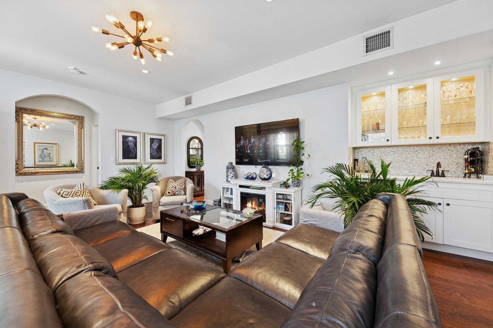 EL CID - Residential