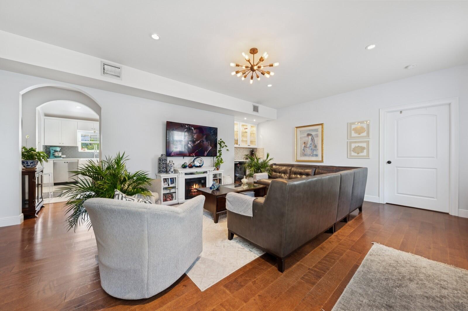 EL CID - Residential