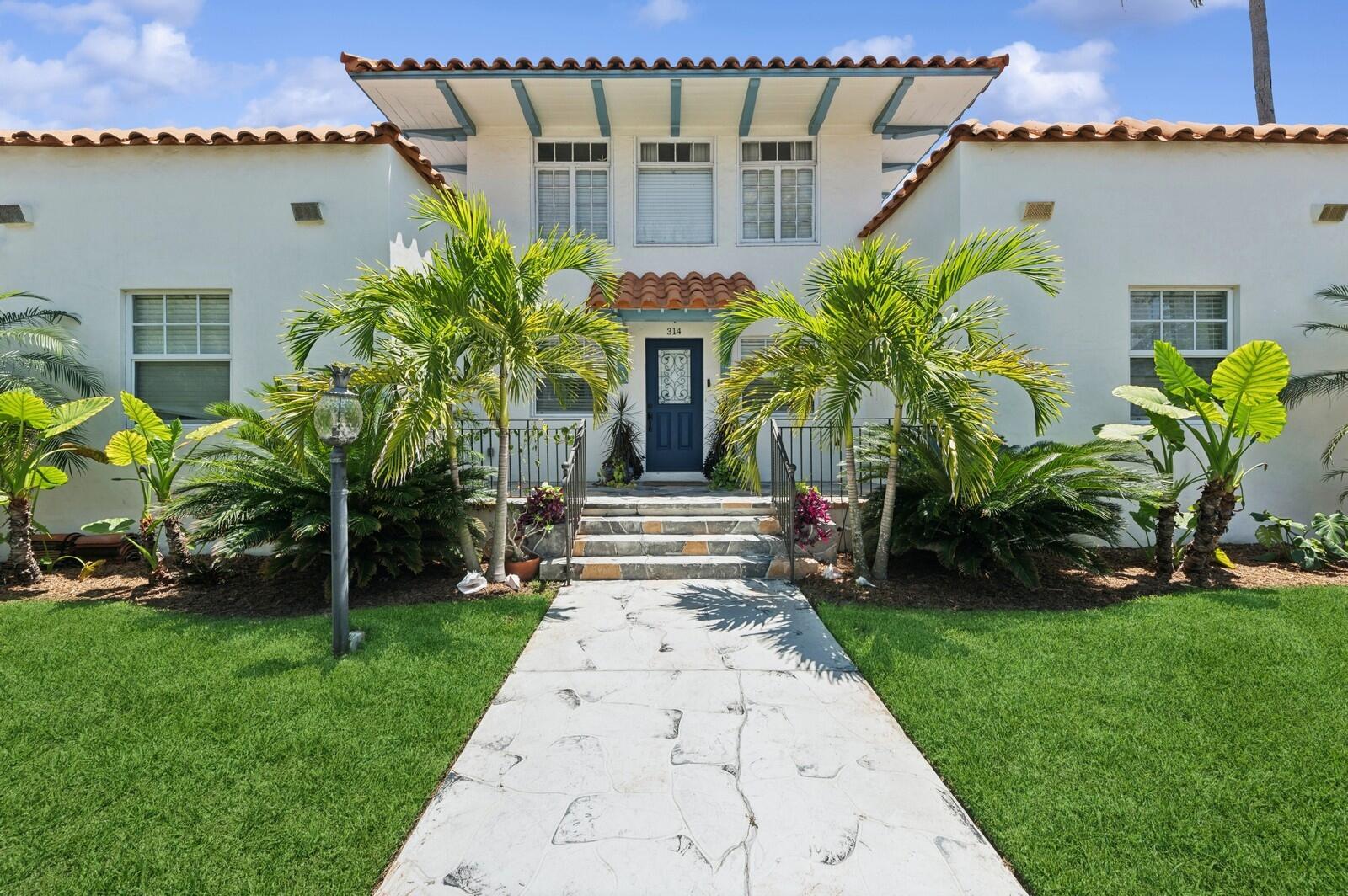 310 Almeria Road