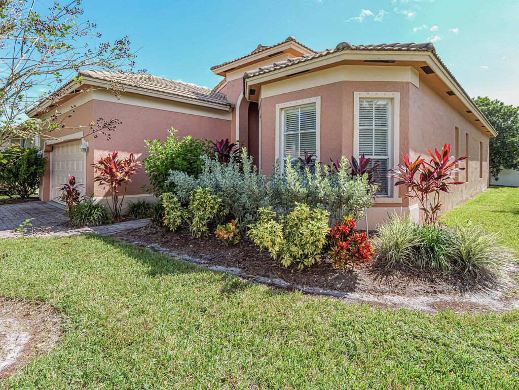 Photo of 5602 Sunberry Circle, Fort Pierce, FL 34951 (MLS # R11030581)