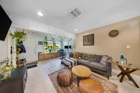 Tiny photo for 2326 Harding Street, Hollywood, FL 33020 (MLS # B26048540)