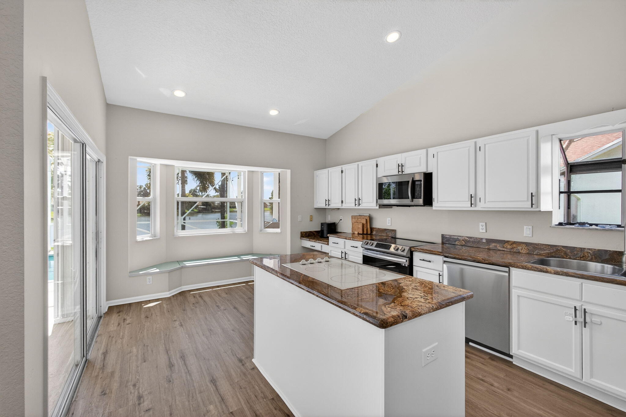 CRESTWOOD UNIT 1 PL 3 - Residential