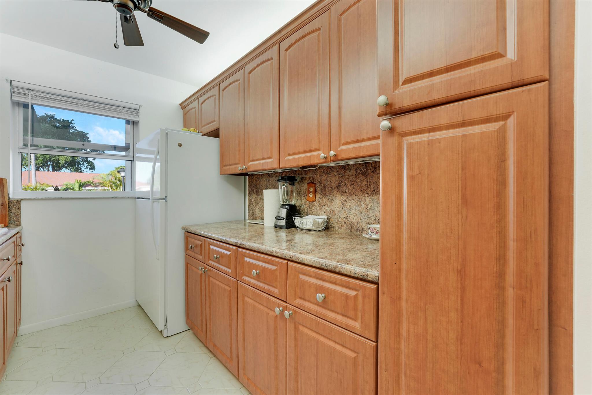 HIGH POINT OF DELRAY SEC - Residential Lease