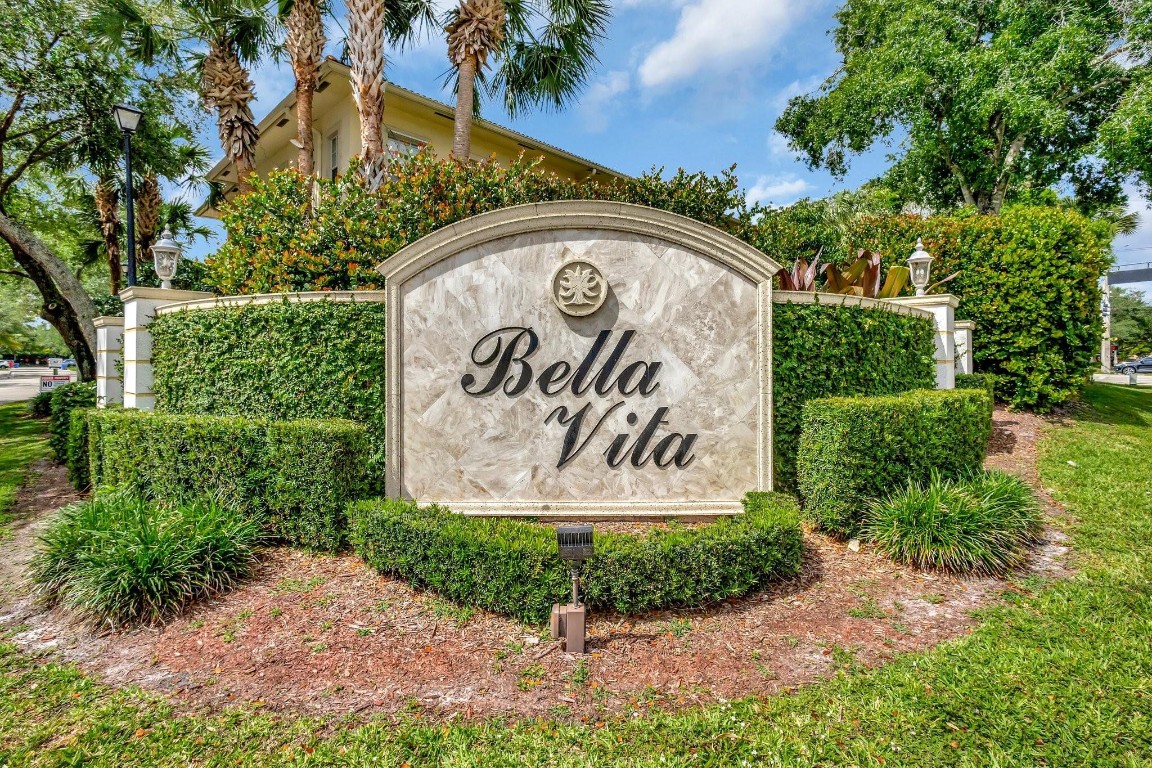 Properties 115 Bella Vita Drive 115