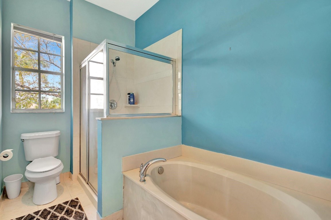 Properties 115 Bella Vita Drive 115