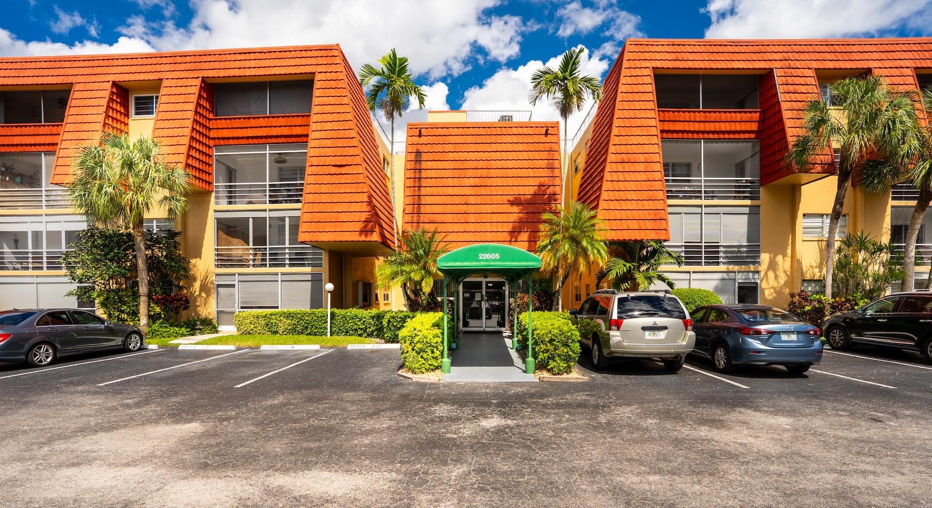 Boca Club Condo - Residential Lease