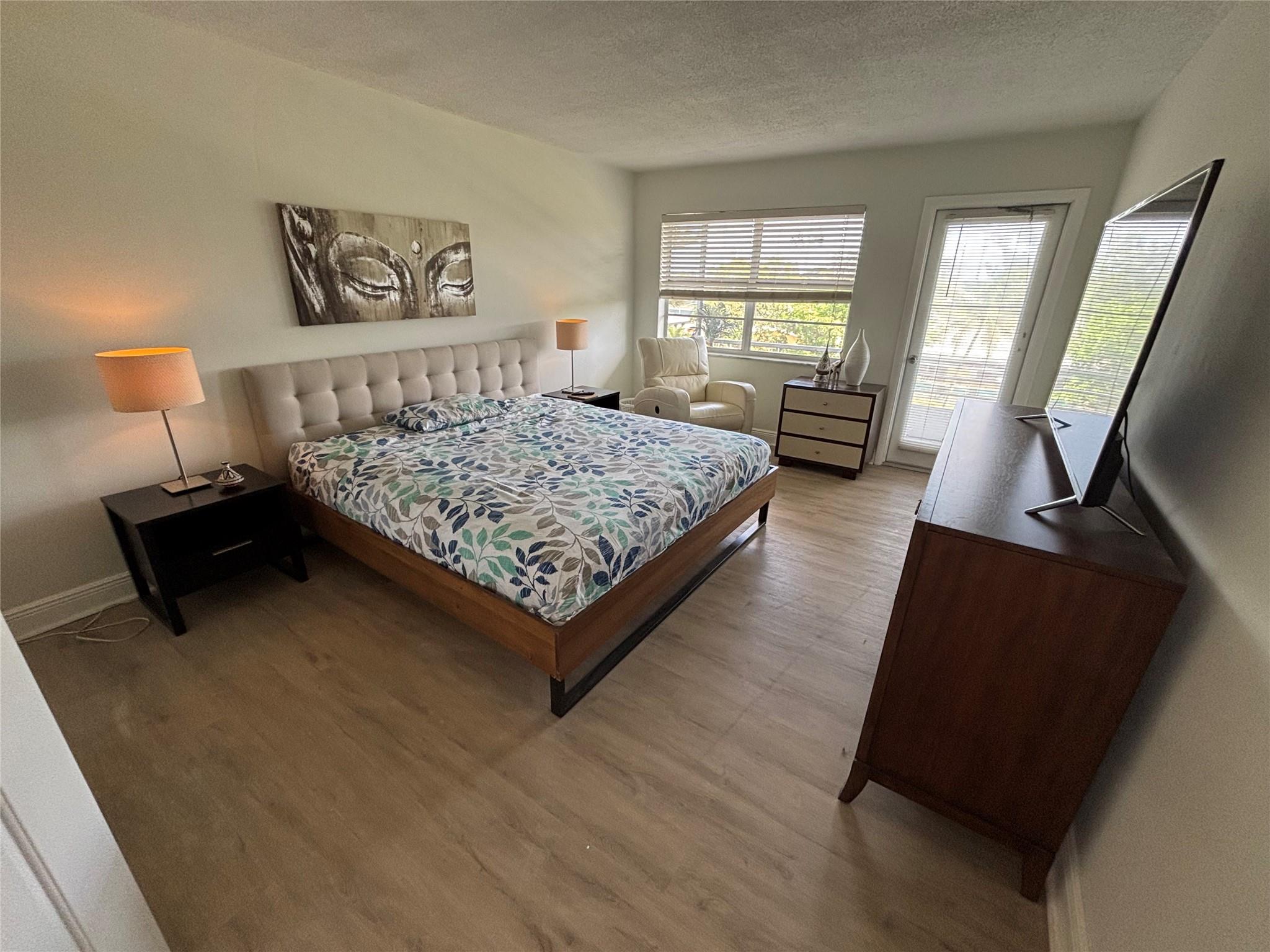 Park South Eleven Inc Con - Residential Lease