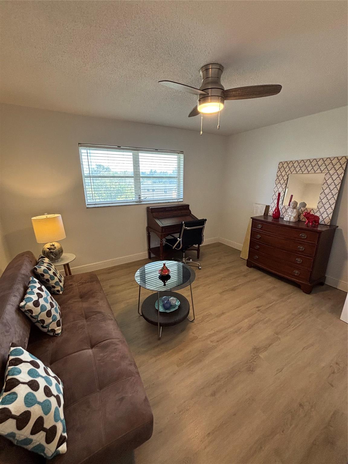 Park South Eleven Inc Con - Residential Lease