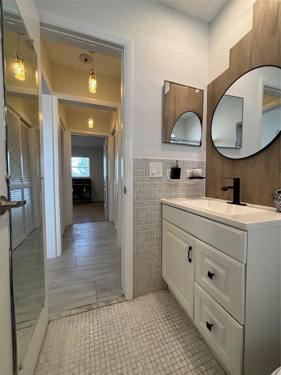 Park South Eleven Inc Con - Residential Lease