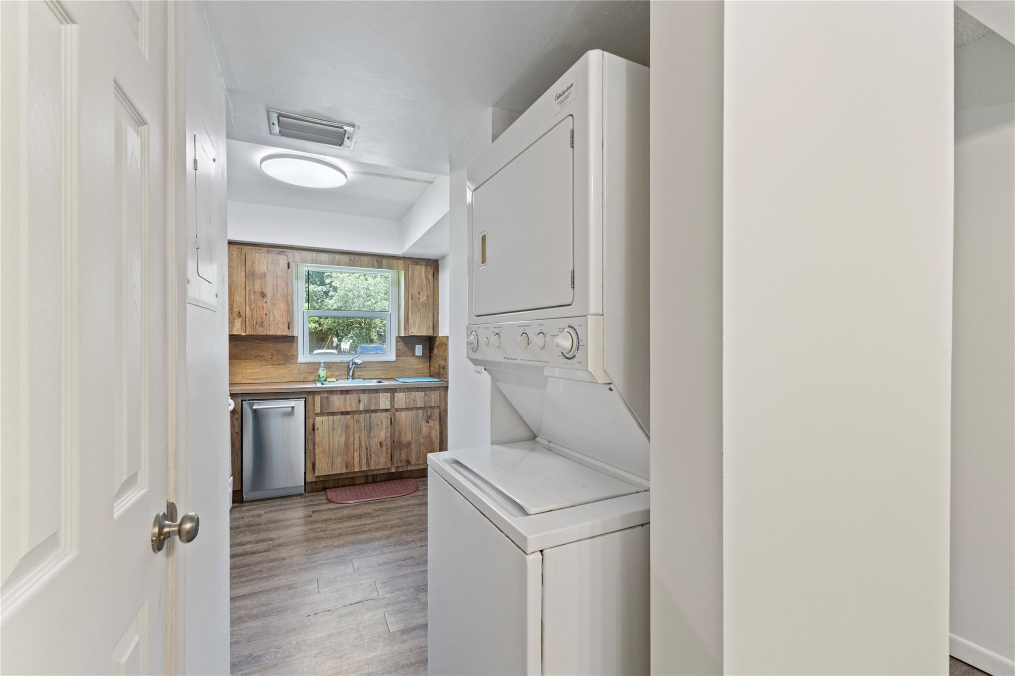 DAVIE HEIGHTS EXTENSION - Residential