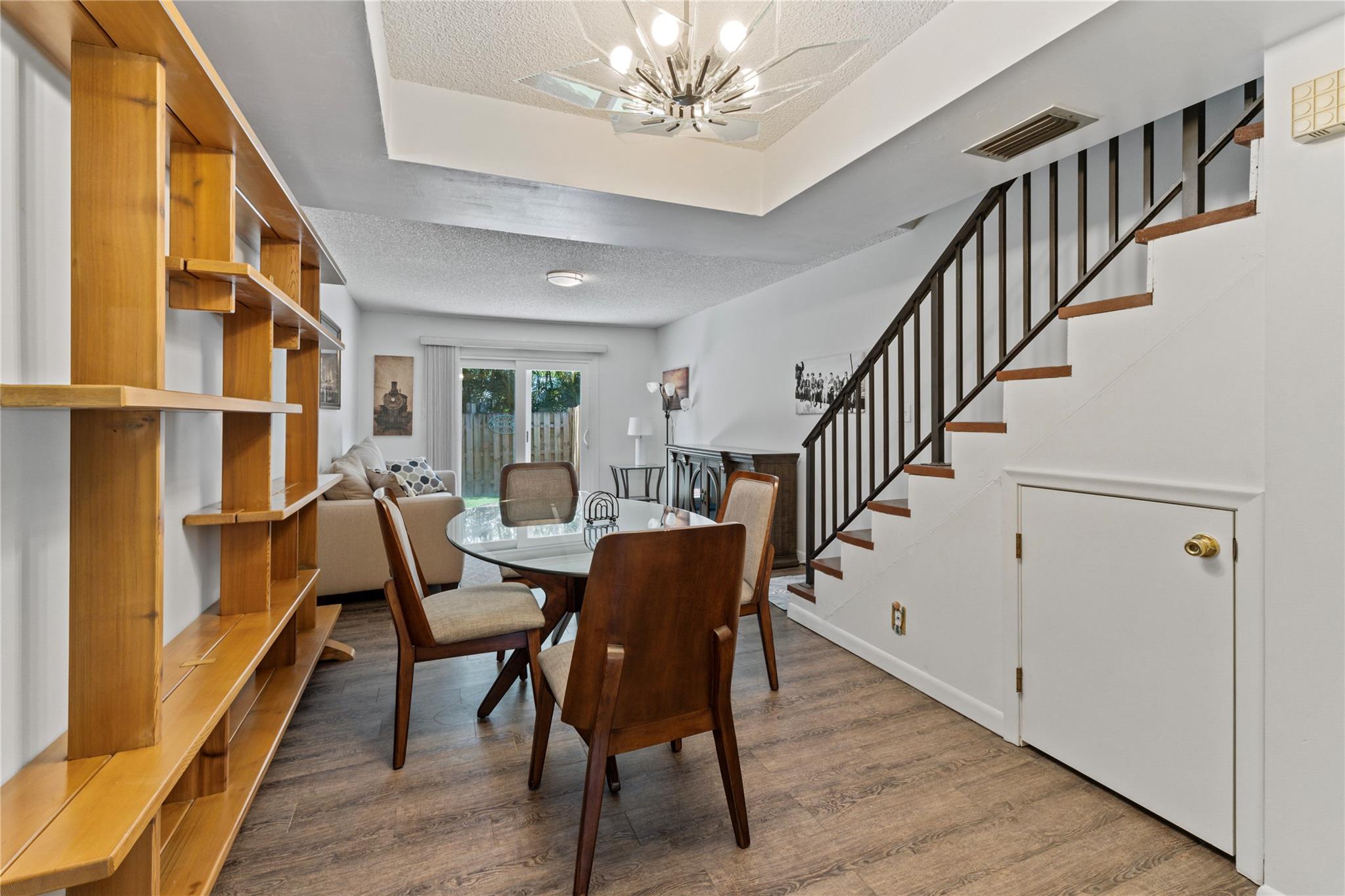 DAVIE HEIGHTS EXTENSION - Residential