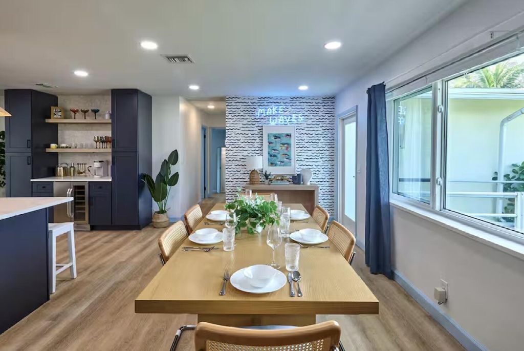 Photo of 330 Azalea Street, Palm Beach Gardens, FL 33410 (MLS # R11080151)