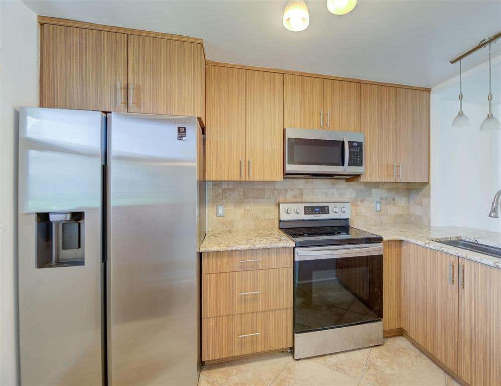 Photo of 113 ROYAL PARK Drive #1H, Oakland Park, FL 33309 (MLS # B26066218)