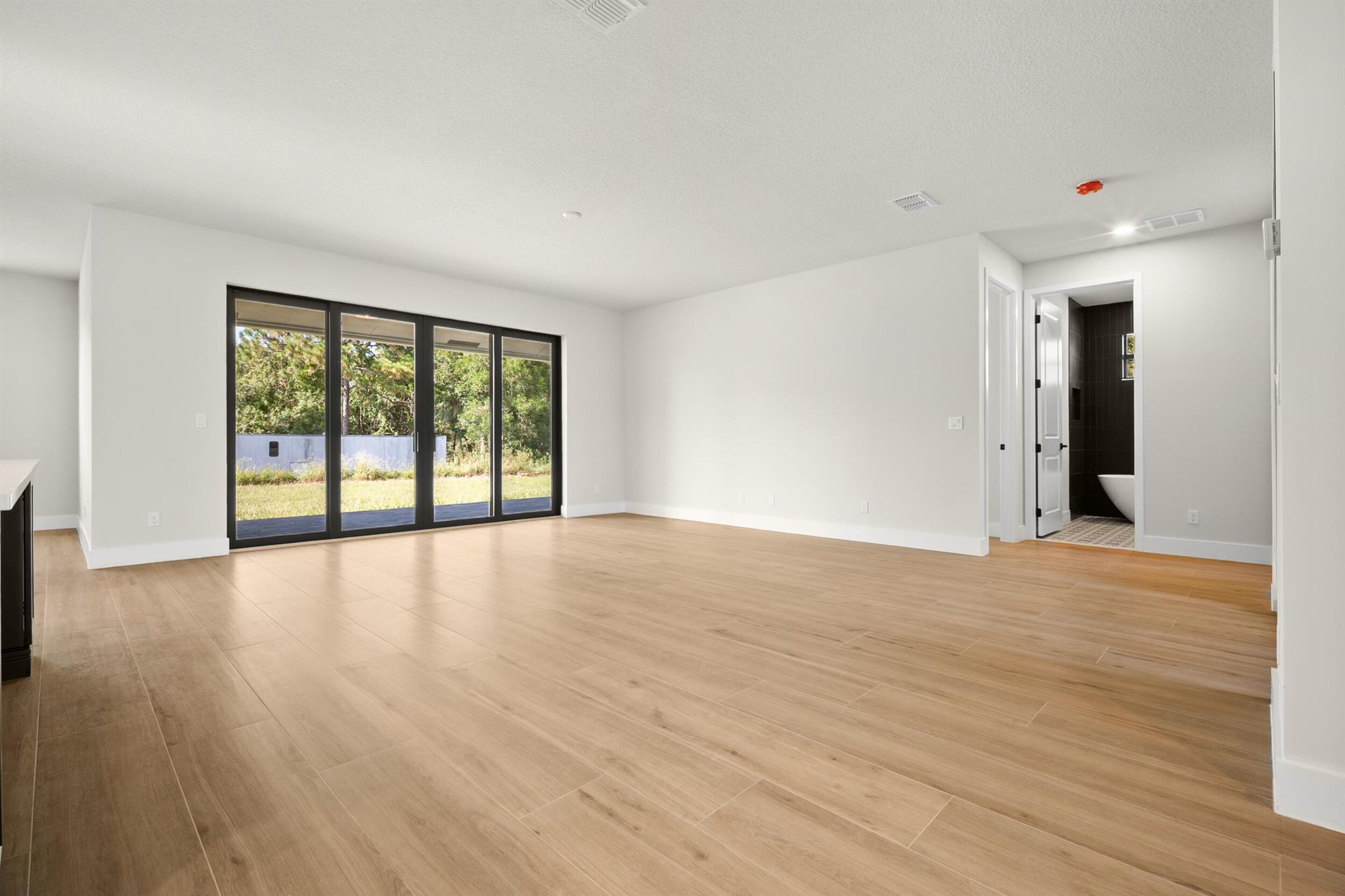 PORT ST LUCIE SECTION 8 - Residential